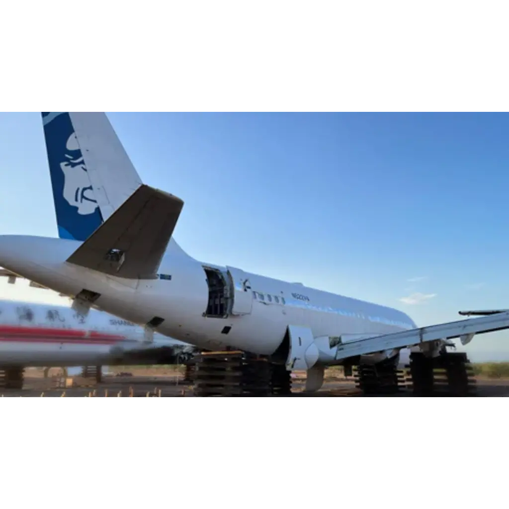 Plane Tag Alaska Airbus A319- Dark Blue 5 Plane Tag Alaska Airbus A319- Dark Blue - Image 3